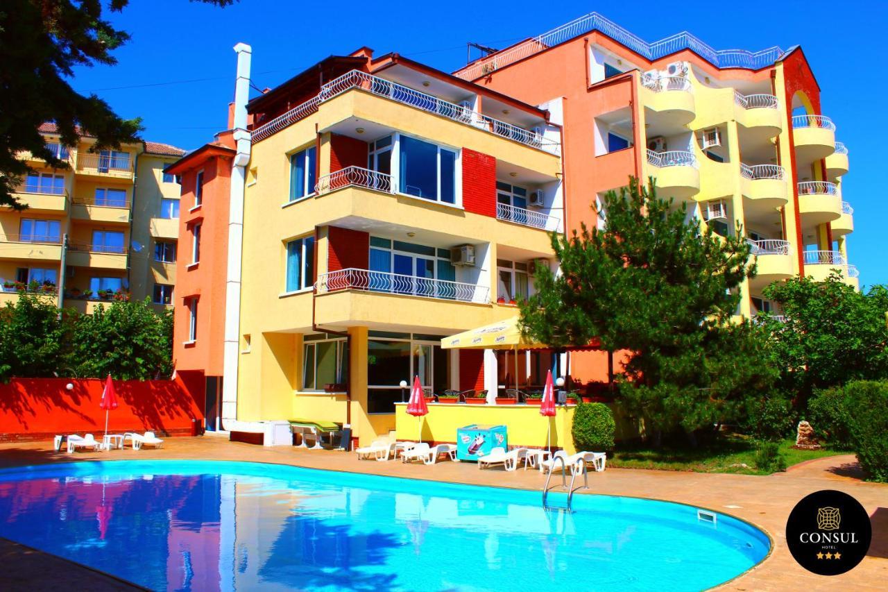 Hotel Consul Свети Влас Екстериор снимка